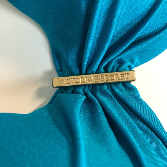 Victoria’s Secret Turquoise Bombshell Bikini - Picture 2 of 3
